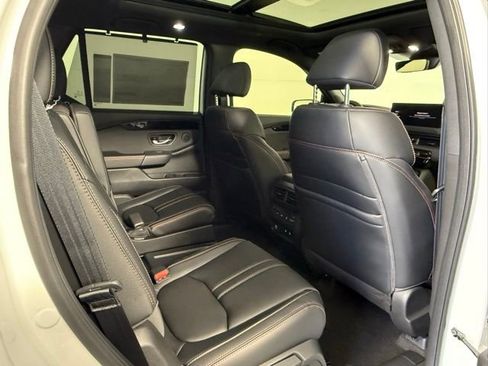 New 2026 Honda Pilot TrailSport image 49