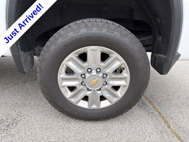 Used 2024 Chevrolet Silverado 2500 High Country AWD/4WD image 19