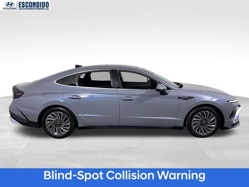 Certified 2025 Hyundai Sonata Limited FWD image 6