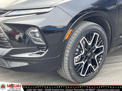 Certified 2023 Chevrolet Blazer RS w/ Enhanced Convenience Package image 9