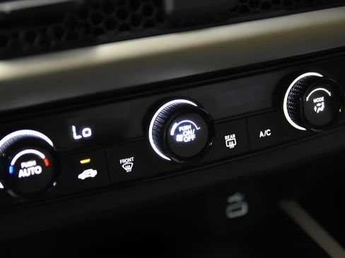 Used 2024 Honda HR-V LX image 26