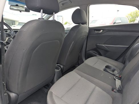 Used 2018 Hyundai Accent SE FWD image 27