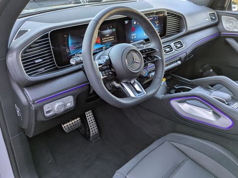 New 2025 Mercedes-Benz GLE 53 AMG 4MATIC image 10