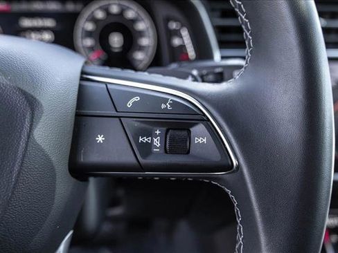 Used 2025 Audi Q7 3.0T Premium Plus image 15