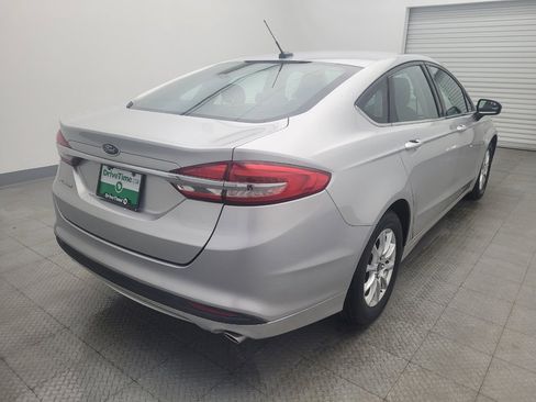 Used 2017 Ford Fusion S image 9