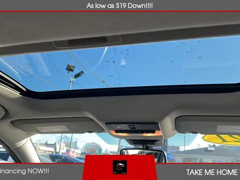 Used 2021 Nissan Sentra SR w/ SR Premium Package image 12