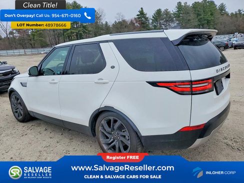 Used 2018 Land Rover Discovery HSE image 3