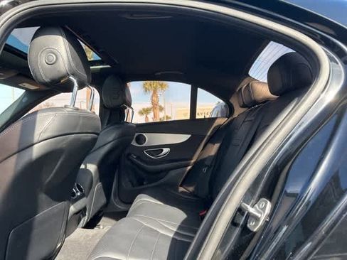 Used 2018 Mercedes-Benz C 300 Sedan image 7