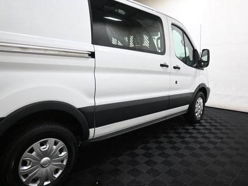 Used 2015 Ford Transit 150 130 Low Roof RWD image 15
