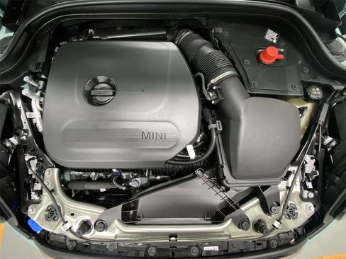 Certified 2025 MINI Cooper S FWD image 22