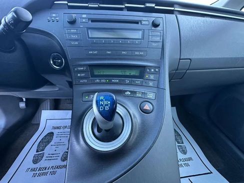 Used 2010 Toyota Prius Five image 25