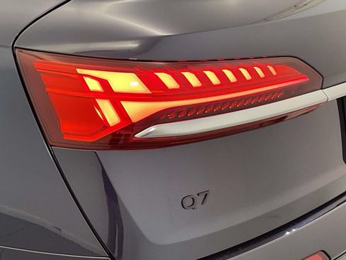 Used 2025 Audi Q7 2.0T Premium Plus w/ Premium Plus Package AWD/4WD image 16