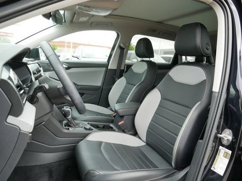 Certified 2023 Volkswagen Taos SEL AWD/4WD image 15