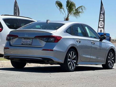 Used 2022 Honda Civic EX image 8