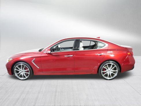 Used 2021 Genesis G70 3.3T image 4