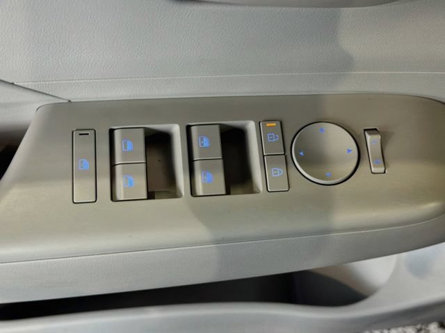 Certified 2026 Hyundai Kona SEL Sport FWD image 17