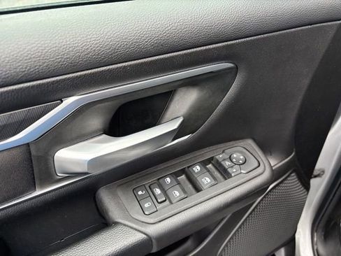 Used 2025 RAM 1500 Big Horn image 24