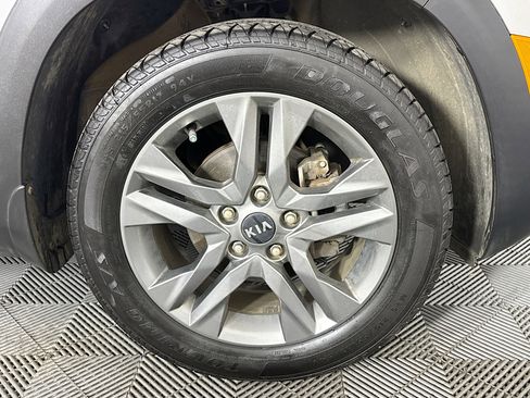 Used 2021 Kia Seltos S image 30