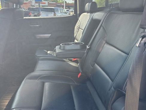 Used 2018 Chevrolet Silverado 2500 LT w/ LT Convenience Package AWD/4WD image 21