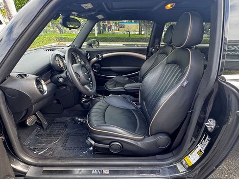 Used 2014 MINI Cooper Clubman S FWD image 10