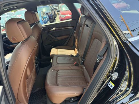 Used 2018 Audi Q5 2.0T Premium Plus AWD/4WD image 8