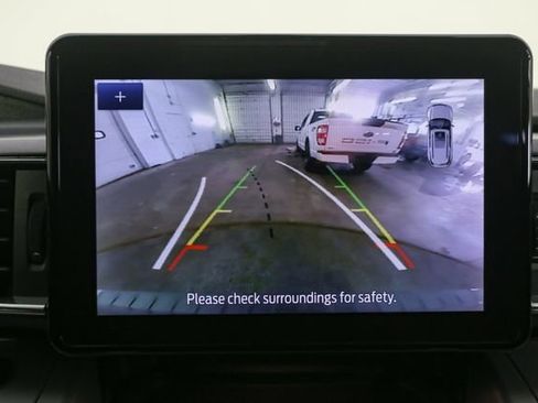 Used 2023 Ford Explorer XLT w/ Equipment Group 202A image 27