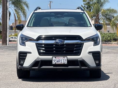 Used 2024 Subaru Ascent Limited w/ Technology Package AWD/4WD image 9