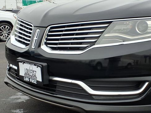 Used 2018 Lincoln MKX Reserve w/ Lincoln MKX Climate Package image 34