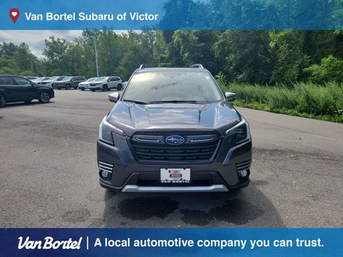 Certified 2023 Subaru Forester Touring AWD/4WD image 8