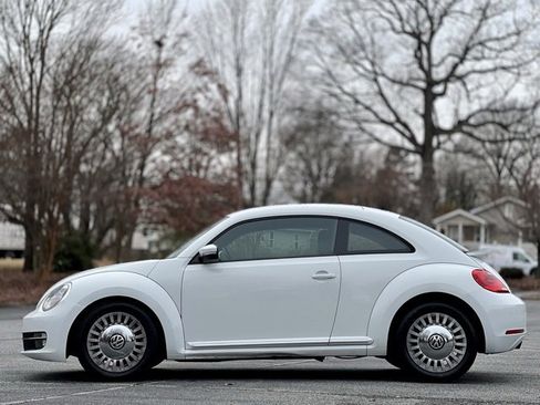 Used 2016 Volkswagen Beetle 1.8T SE image 8