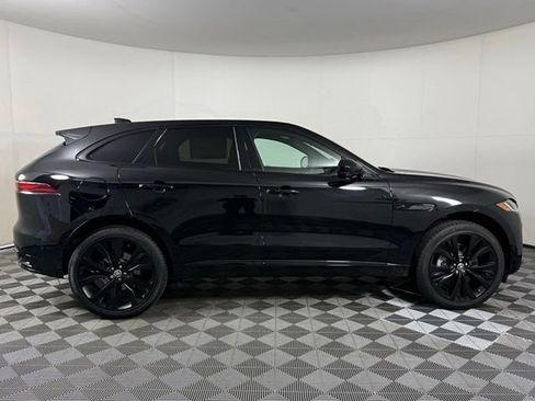 New 2026 Jaguar F-PACE R-Dynamic S image 8