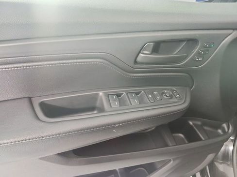 Certified 2025 Honda Odyssey Sport-L image 22