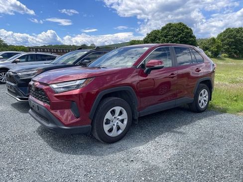 Certified 2025 Toyota RAV4 LE AWD/4WD image 10