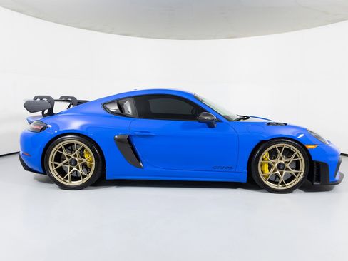 Used 2024 Porsche 718 Cayman GT4 RS image 30