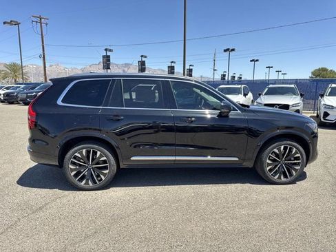 New 2025 Volvo XC90 T8 Plus w/ Protection Package Premier AWD/4WD image 4