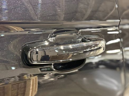 New 2026 Ford Expedition Active image 23