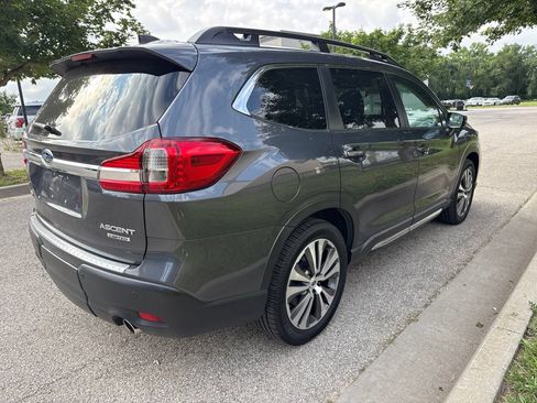 Used 2022 Subaru Ascent Limited w/ Technology Package AWD/4WD image 5