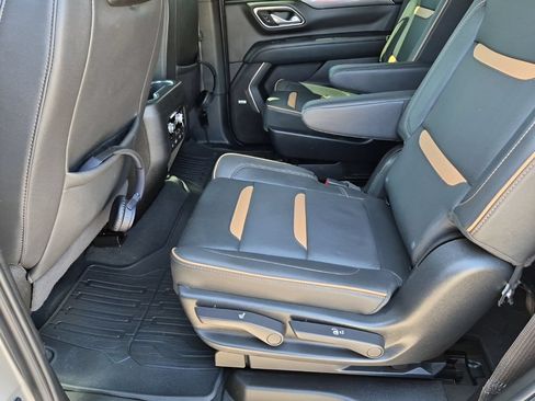 Used 2024 GMC Yukon AT4 w/ Technology Package AWD/4WD image 25