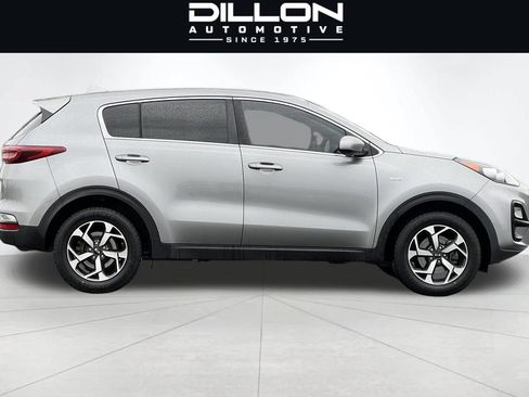 Used 2021 Kia Sportage LX AWD/4WD image 3