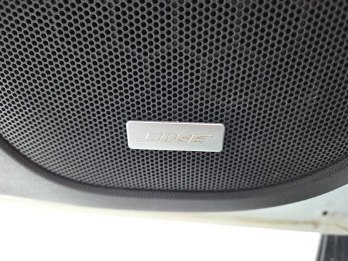 Used 2018 GMC Acadia SLE image 9