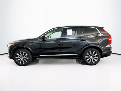 Used 2024 Volvo XC90 B5 Core w/ Climate Package image 4