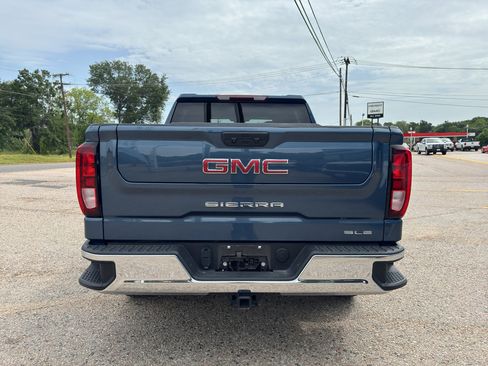 Used 2024 GMC Sierra 1500 SLE AWD/4WD image 5