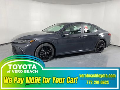 New 2026 Toyota Camry SE w/ Convenience Package