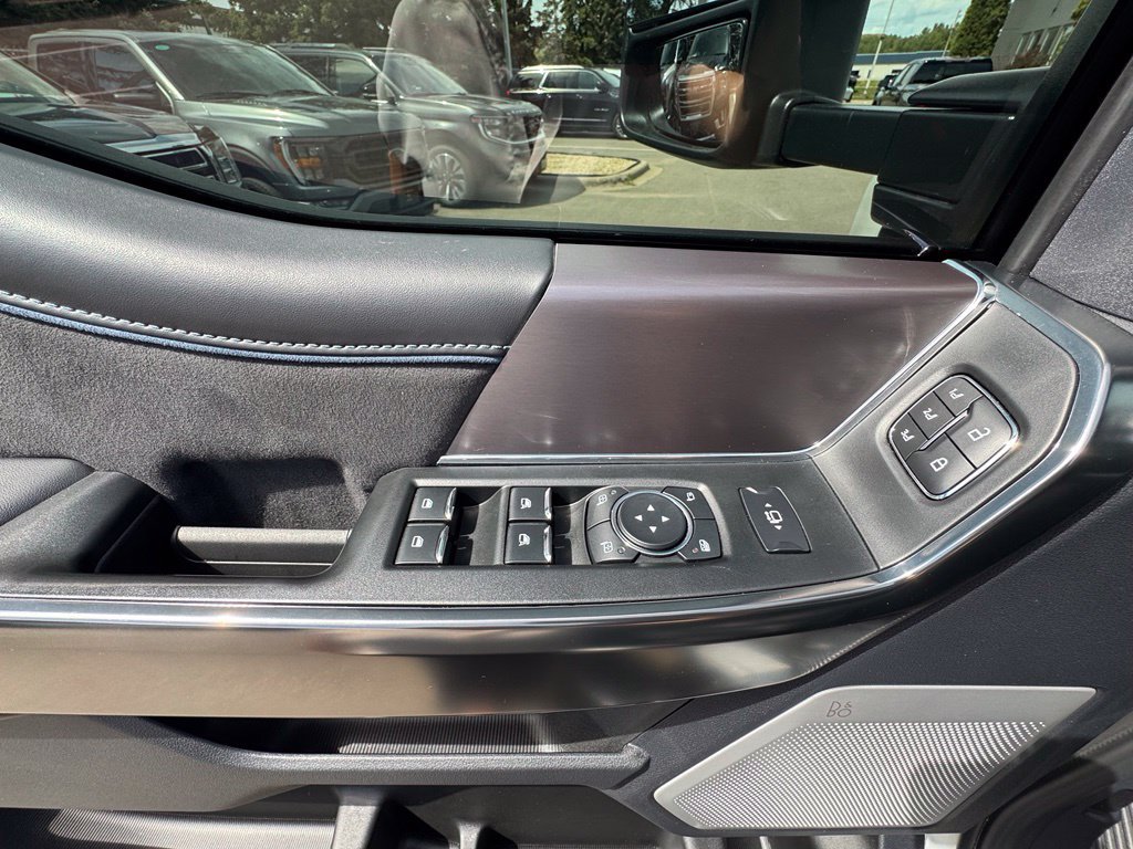 Used 2026 Ford F250 Platinum AWD/4WD image 19