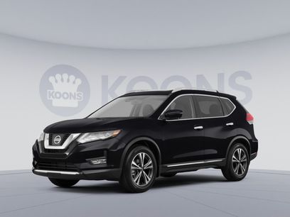 Used 2017 Nissan Rogue SL w/ SL Premium Package
