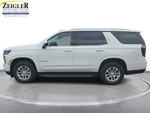 Used 2025 Chevrolet Tahoe LT AWD/4WD image 8