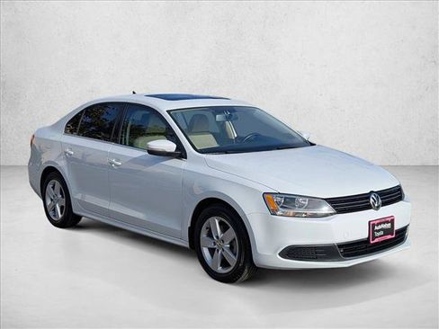 Used 2014 Volkswagen Jetta TDI image 3