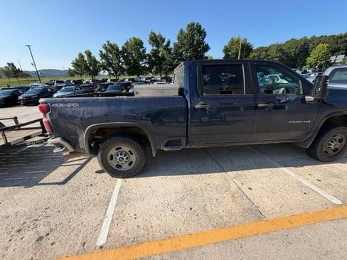 Used 2022 Chevrolet Silverado 2500 W/T w/ WT Convenience Package AWD/4WD image 24