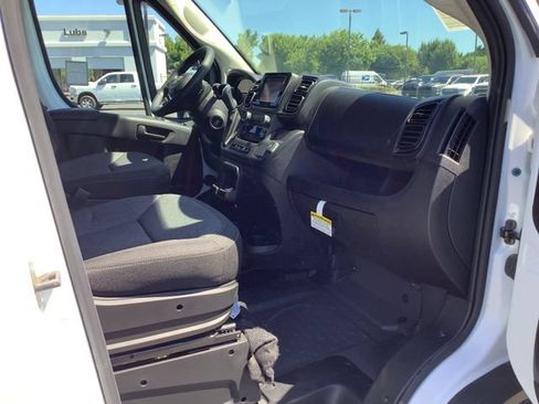 Used 2025 RAM ProMaster 2500 w/ Convenience Group FWD image 27