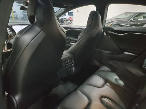 Used 2017 Tesla Model S 75D image 25